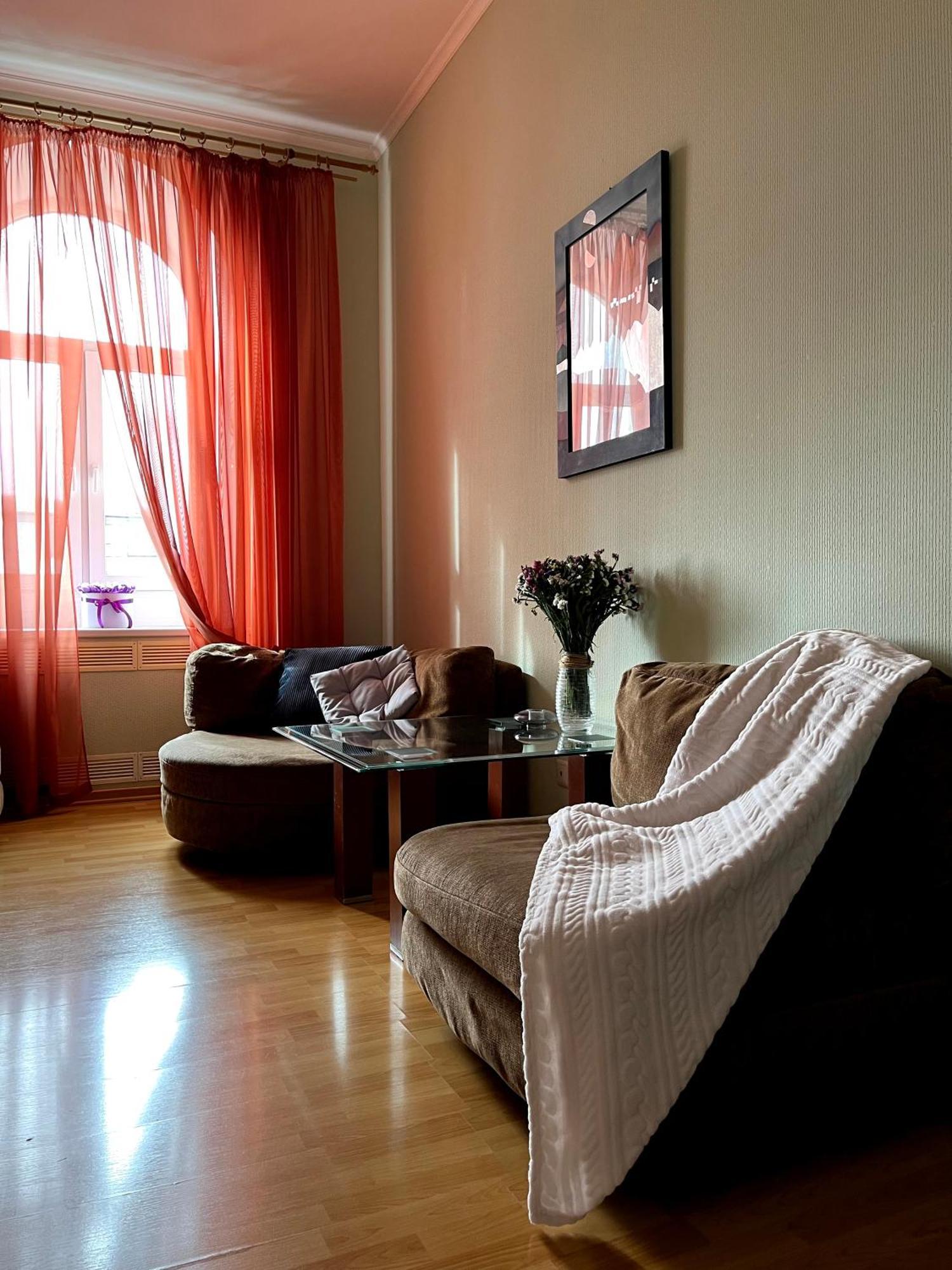 Світло Є! Історичний Центр! Apartment Kiev Luaran gambar