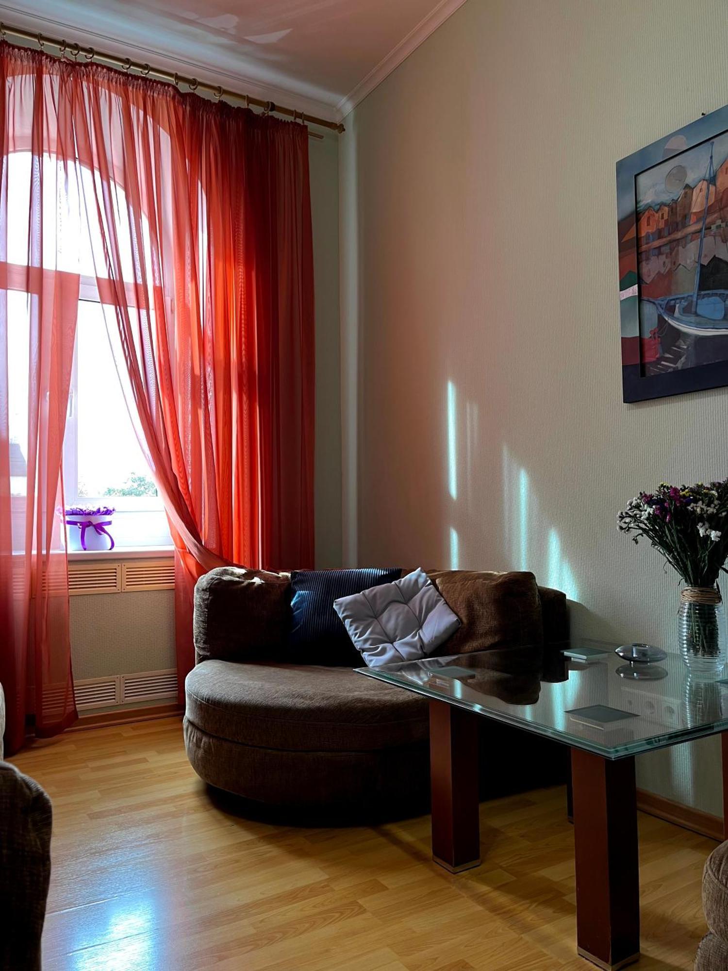 Світло Є! Історичний Центр! Apartment Kiev Luaran gambar