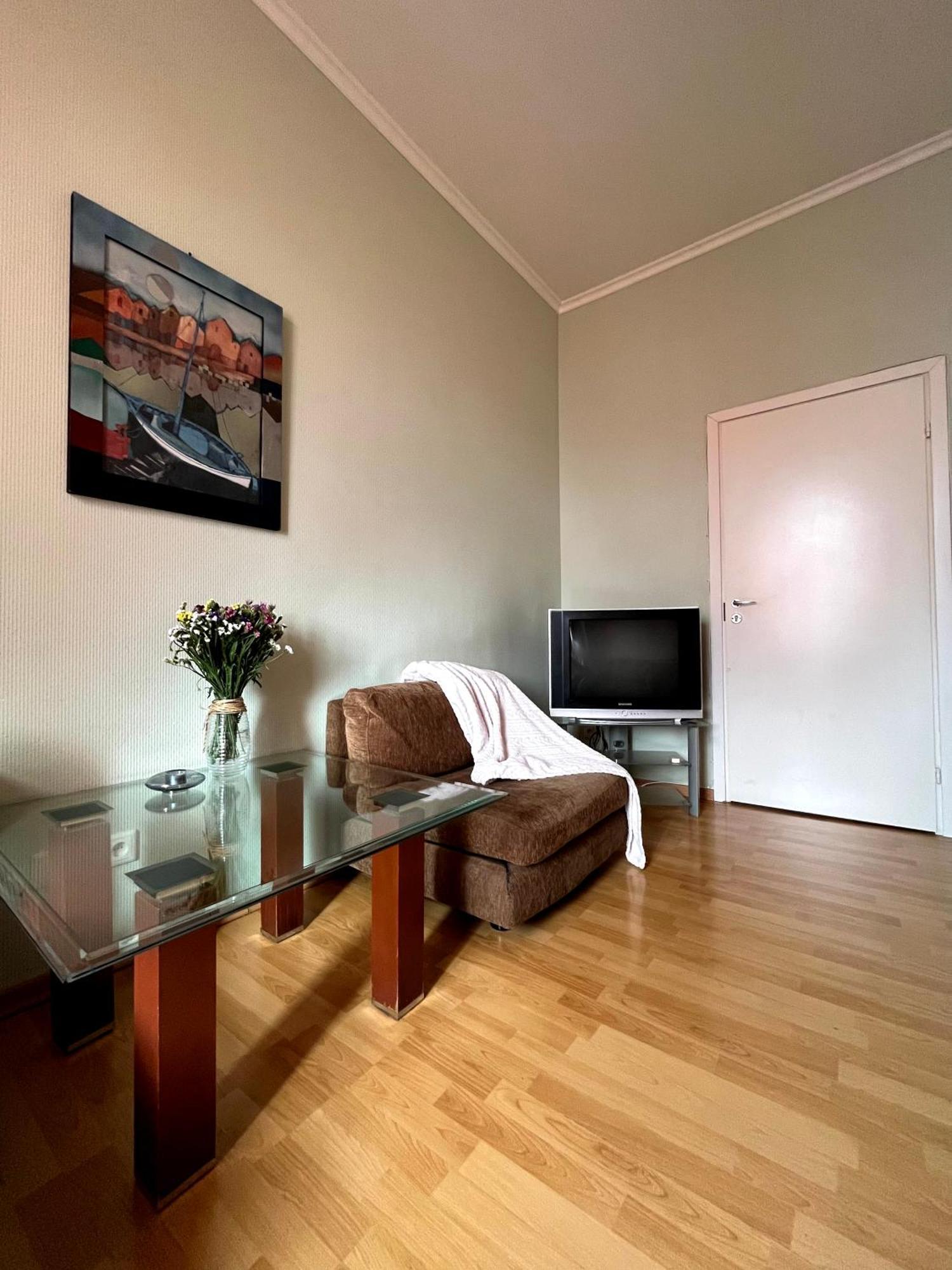 Світло Є! Історичний Центр! Apartment Kiev Luaran gambar
