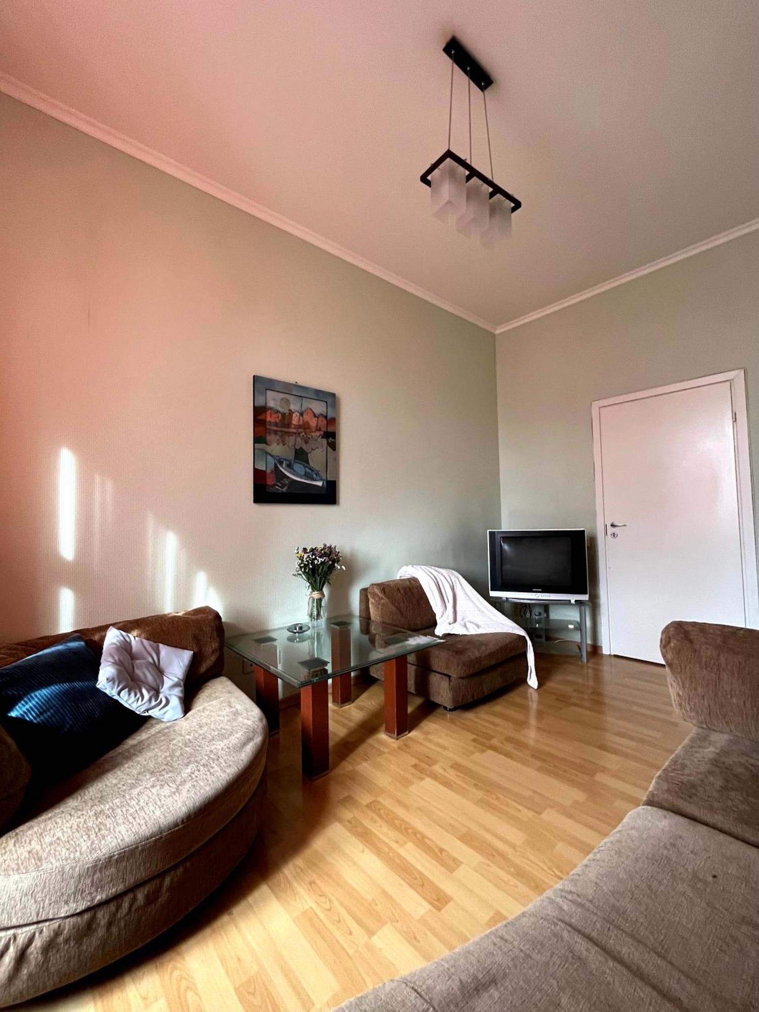 Світло Є! Історичний Центр! Apartment Kiev Luaran gambar