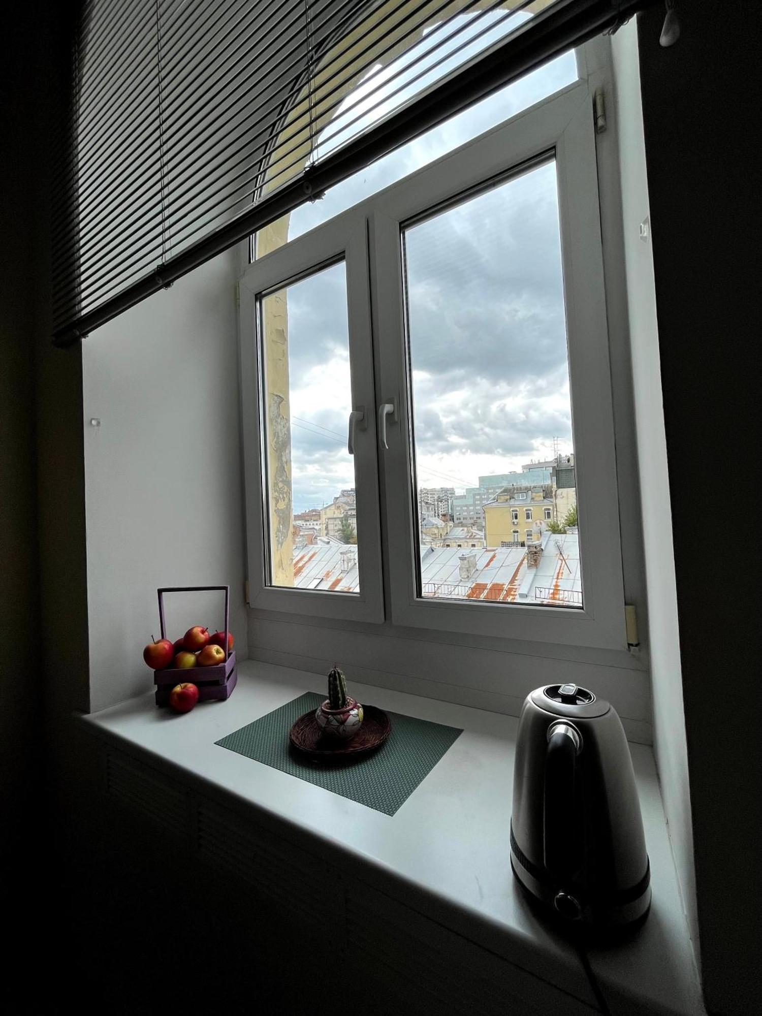 Світло Є! Історичний Центр! Apartment Kiev Luaran gambar